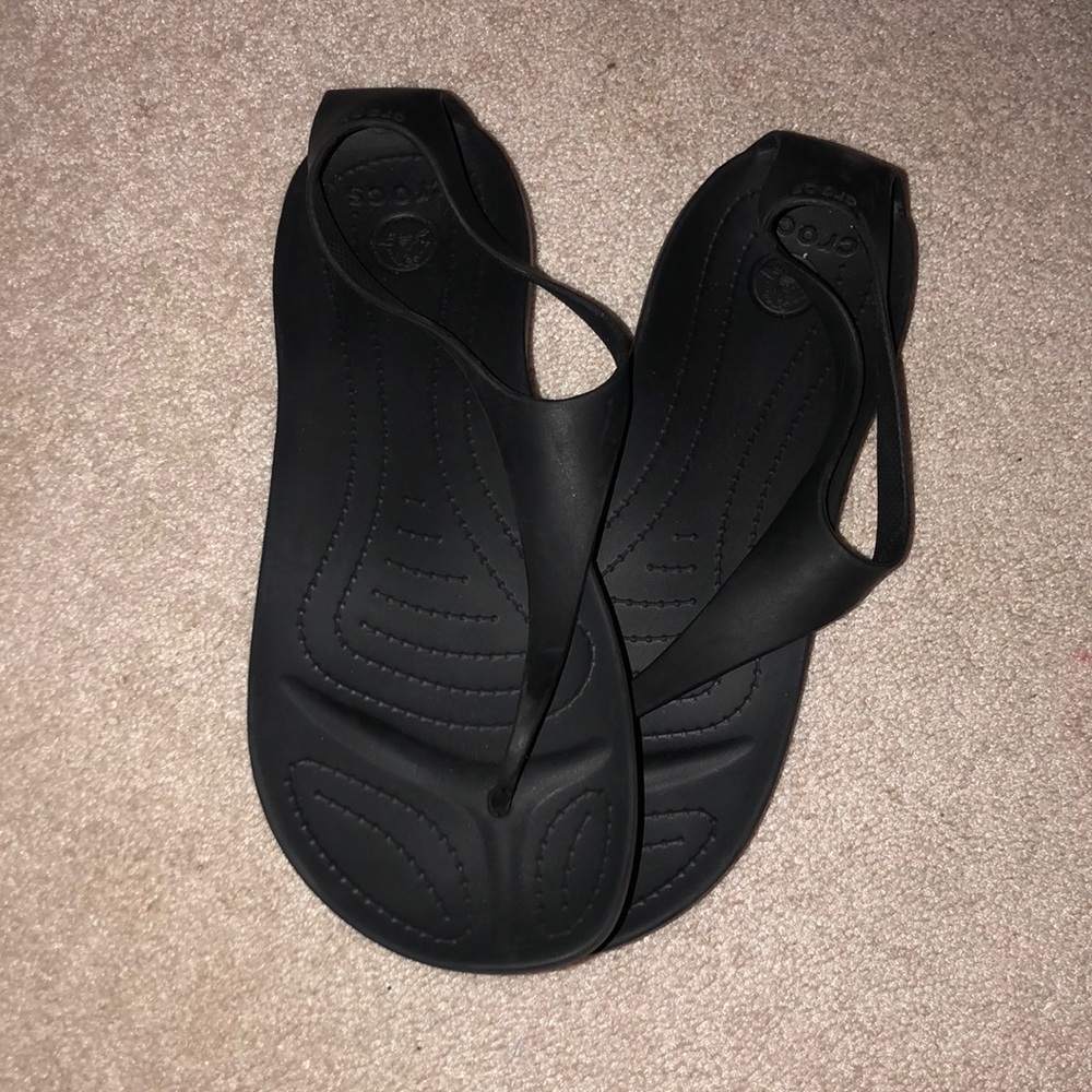 croc flip flops